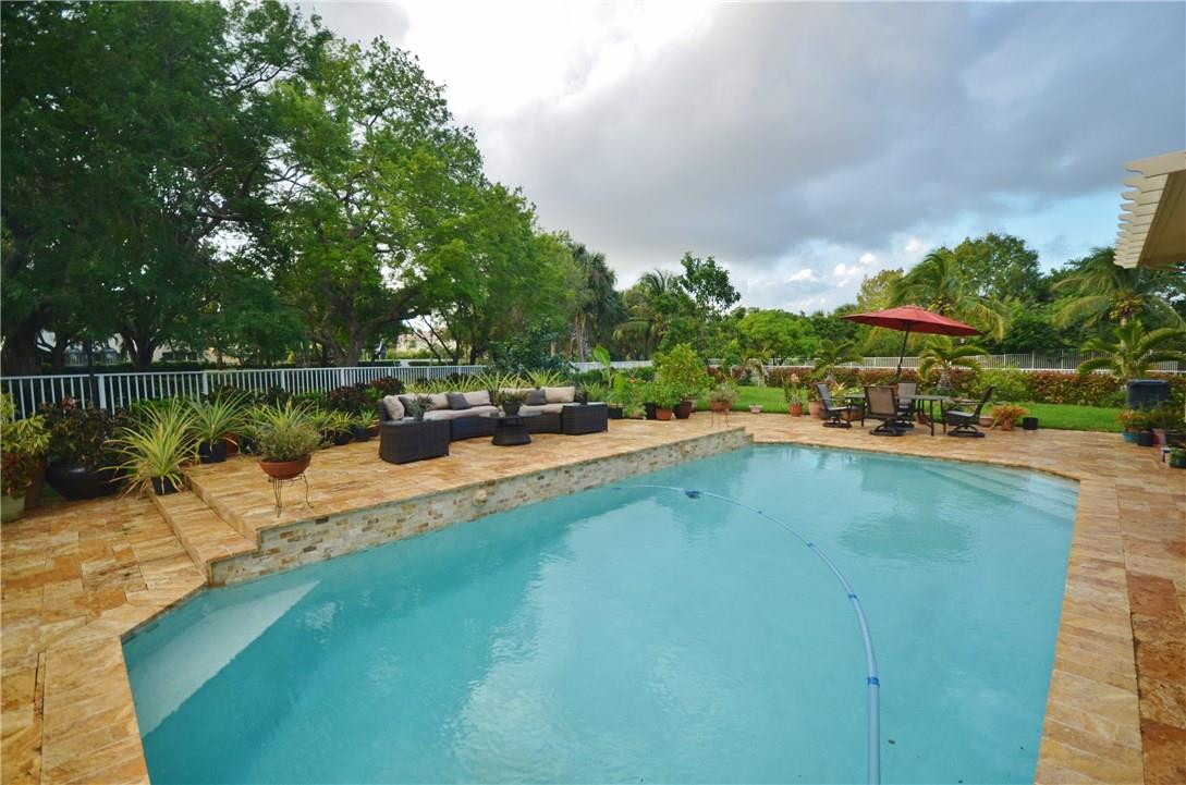 Silver Shores - Residential