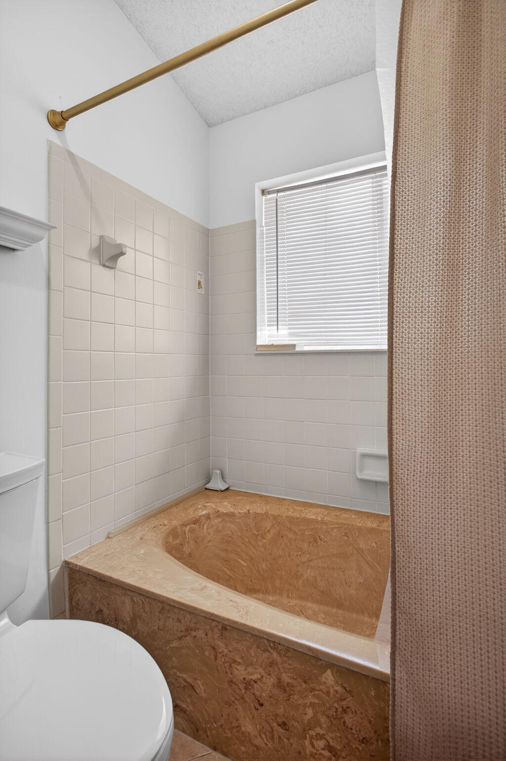 Discovery Pointe - Residential