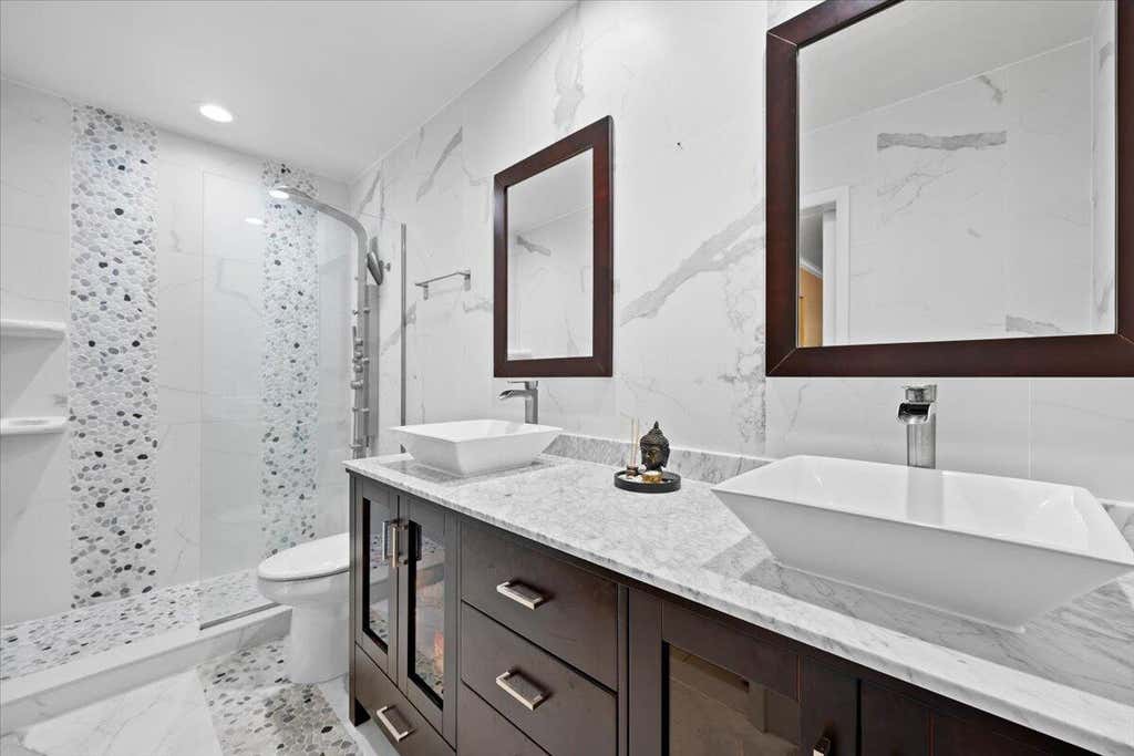Photo of 1422 High Point Way NW #B, Delray Beach, FL 33445 (MLS # R11095056)
