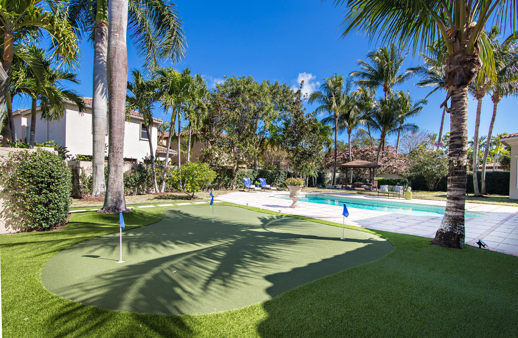 VALENCIA AT ABACOA - Residential