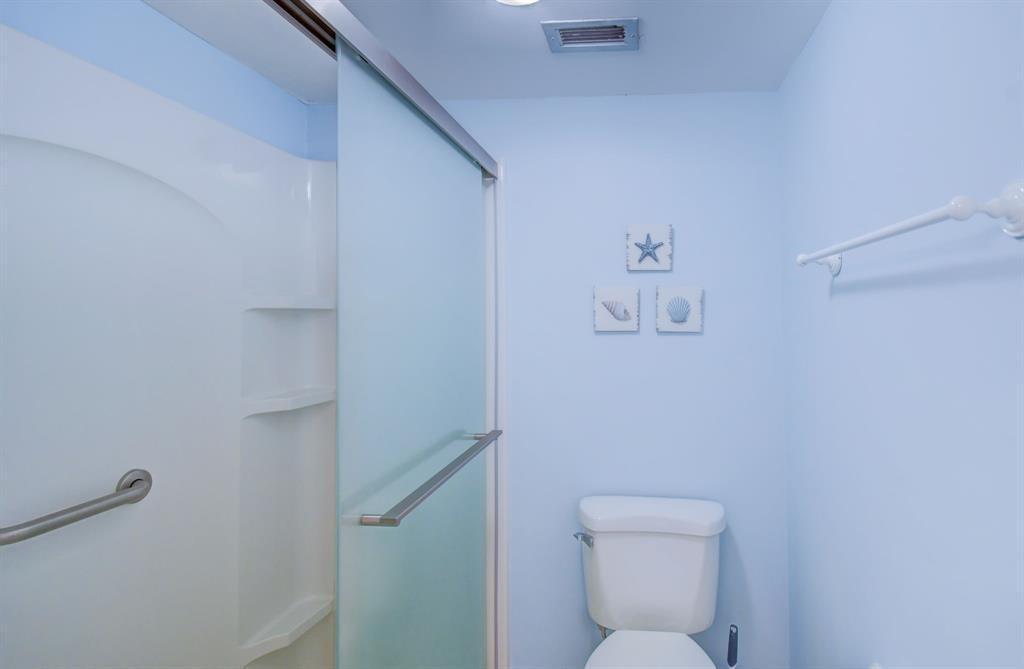 OCEANA OCEANFRONT CONDOMINIUM I - Residential Lease