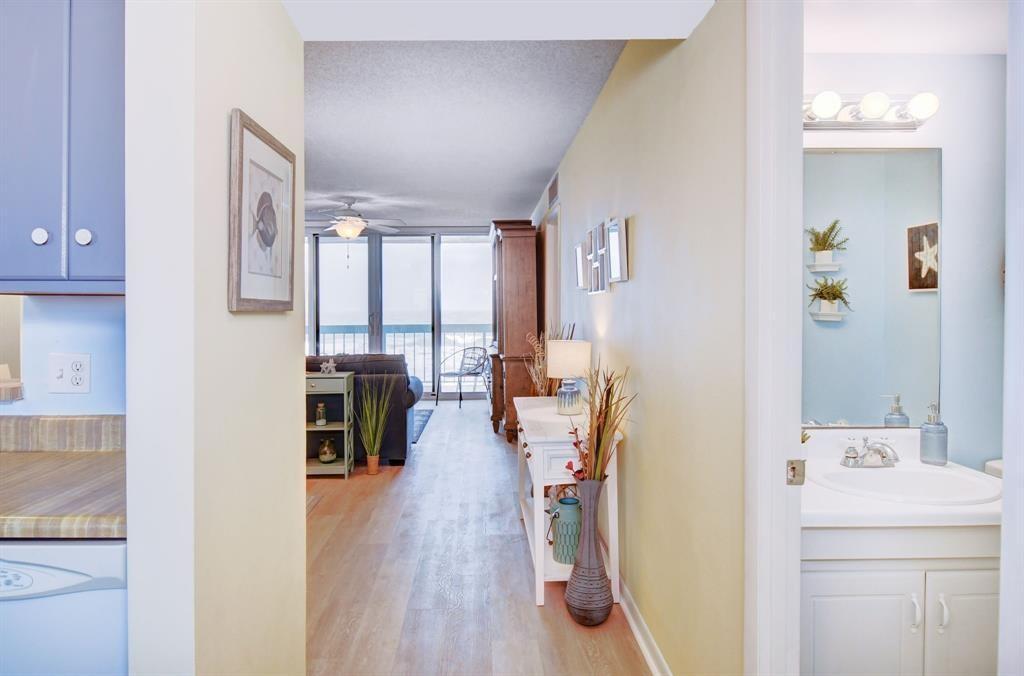OCEANA OCEANFRONT CONDOMINIUM I - Residential Lease