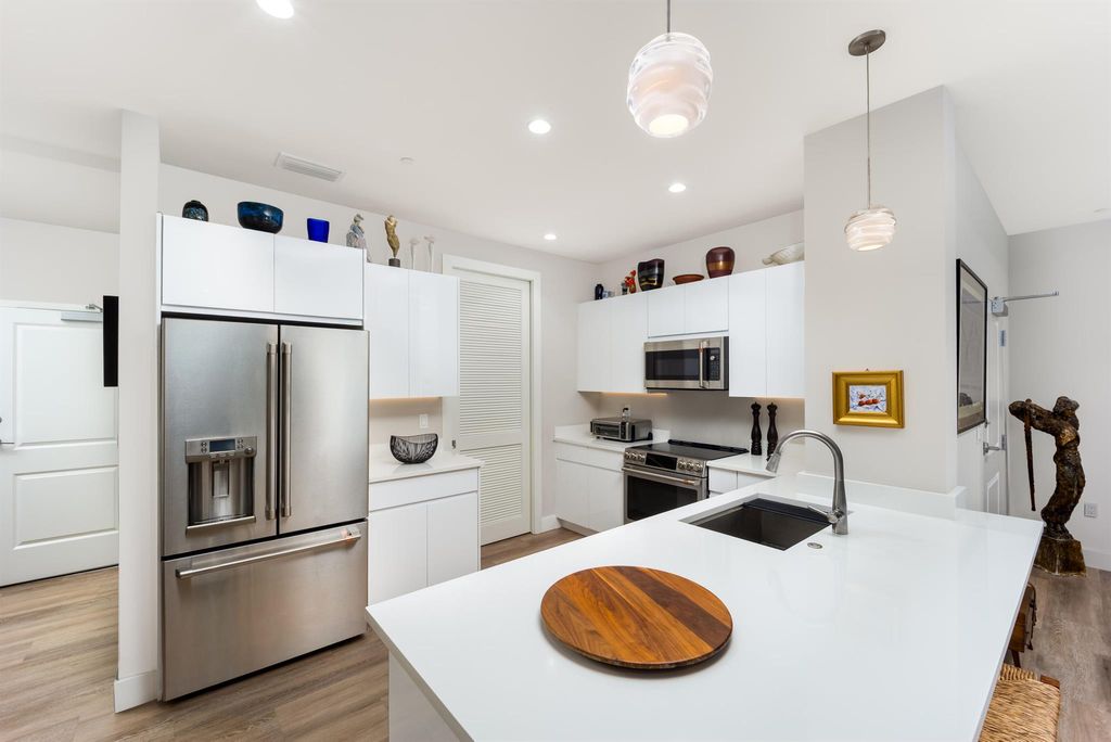 Photo of 41 SW Seminole Street #208, Stuart, FL 34994 (MLS # R11088016)