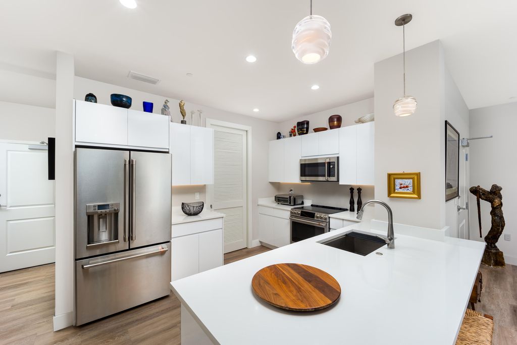 Photo of 41 SW Seminole Street #208, Stuart, FL 34994 (MLS # R11088016)