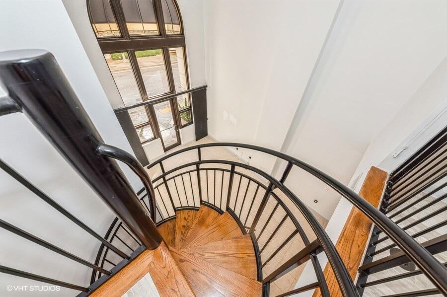 ONE CITY PLAZA CONDO - Residential Lease