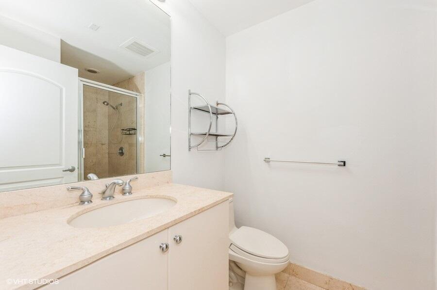 ONE CITY PLAZA CONDO - Residential Lease