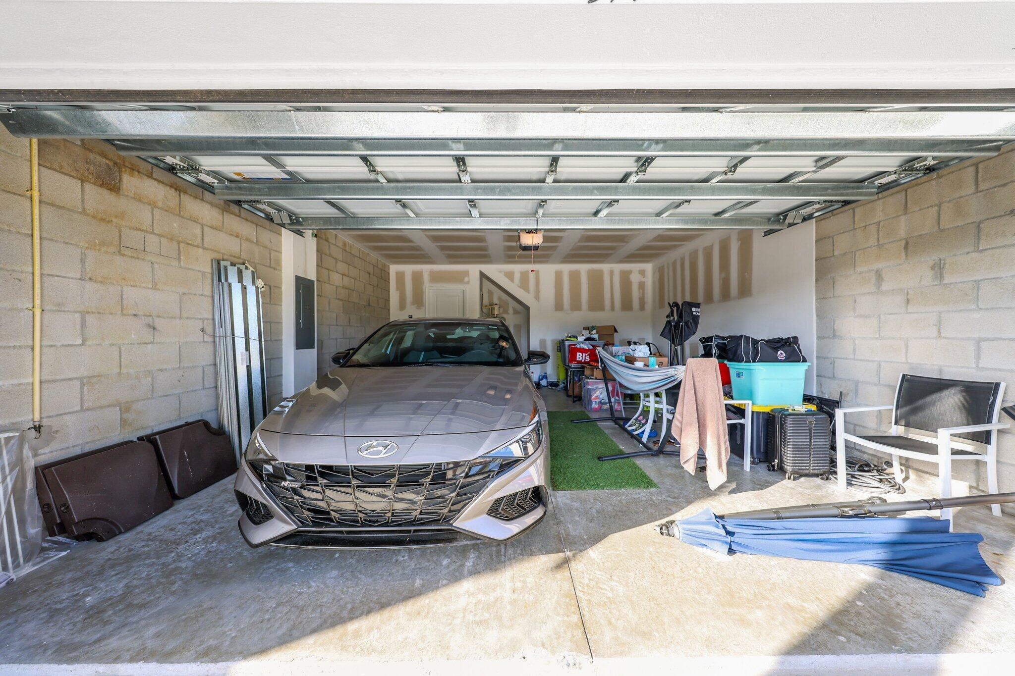 AVALON CROSSING - Residential