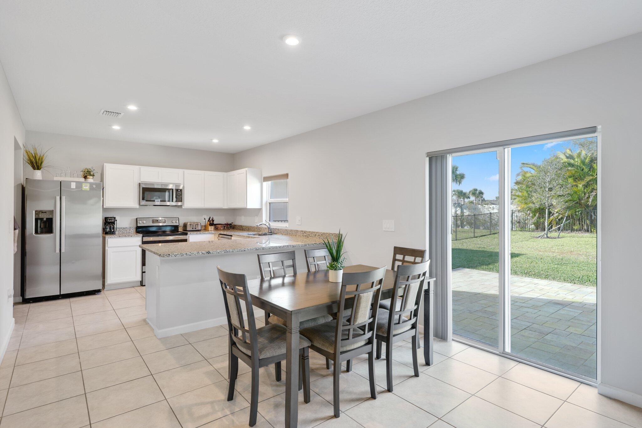 AVALON CROSSING - Residential