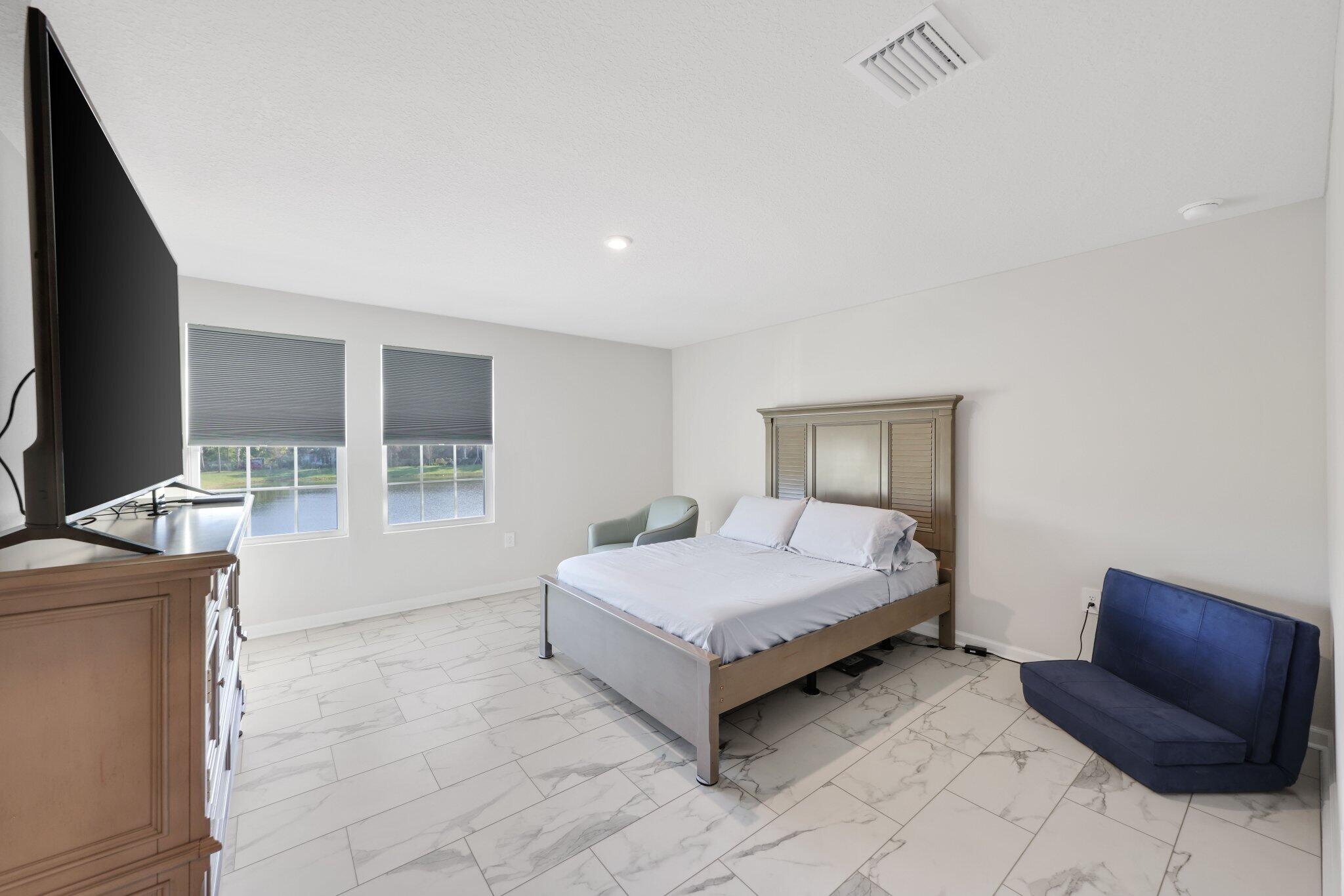 AVALON CROSSING - Residential