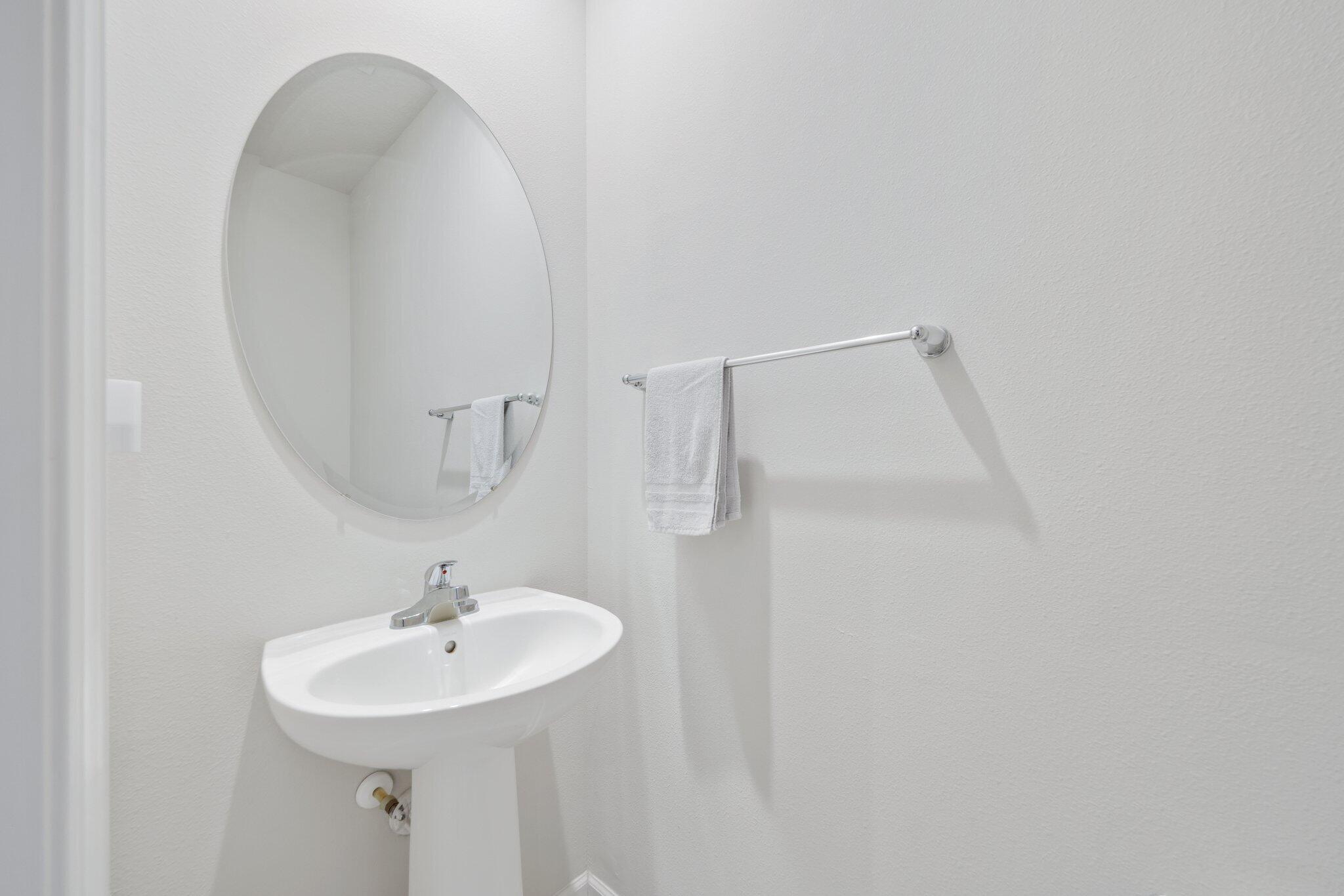 AVALON CROSSING - Residential