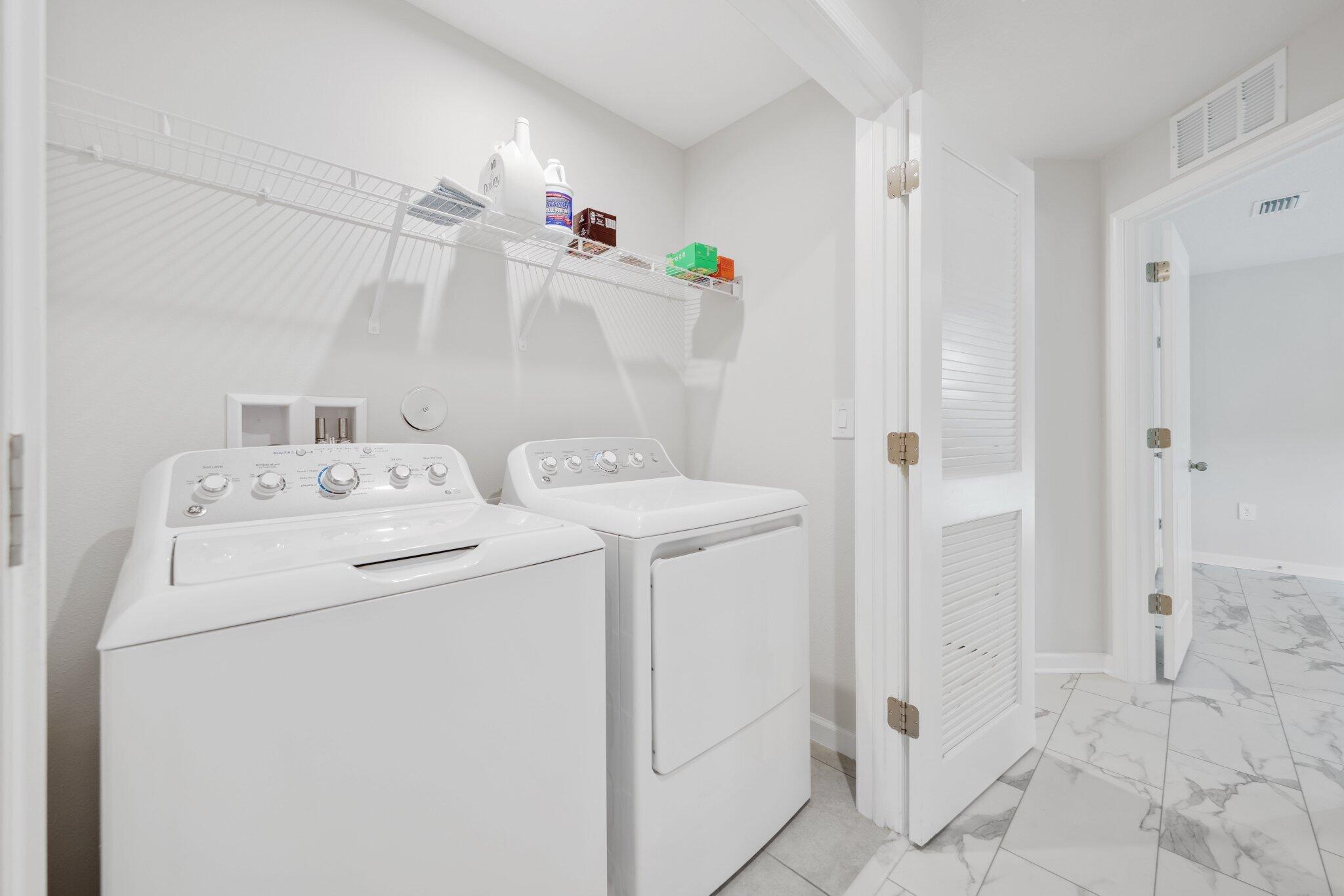 AVALON CROSSING - Residential