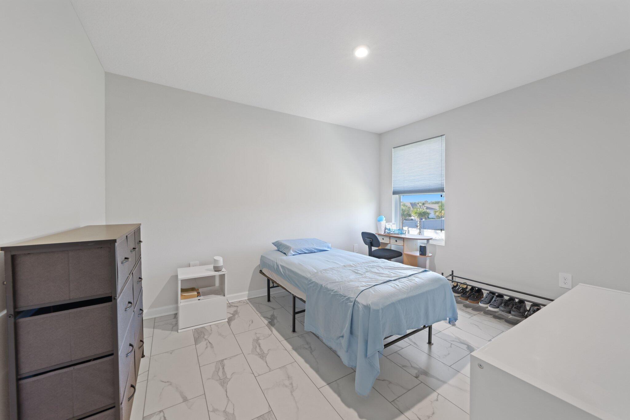 AVALON CROSSING - Residential