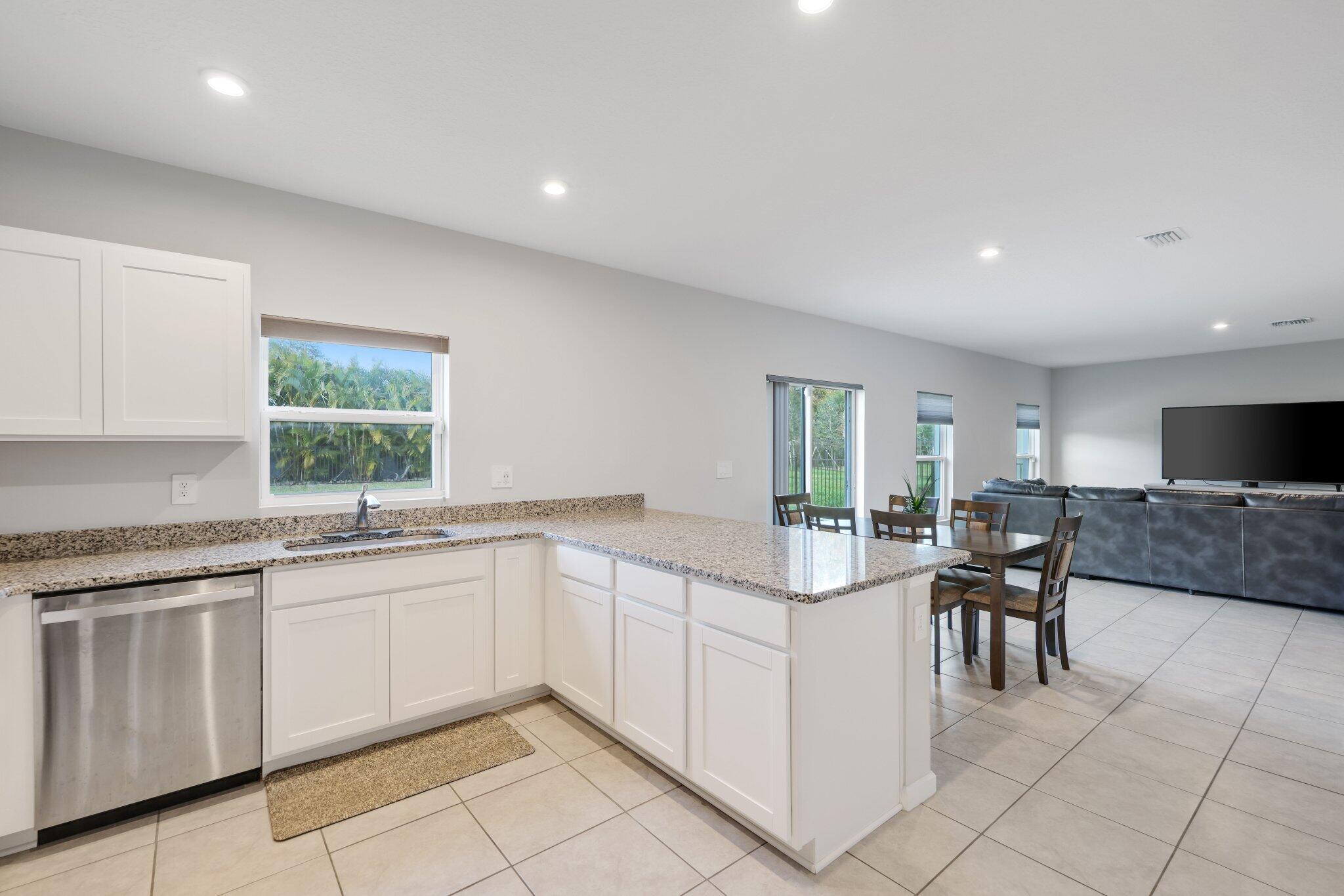 AVALON CROSSING - Residential