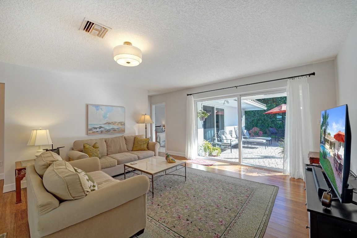 Coral Ridge - Residential