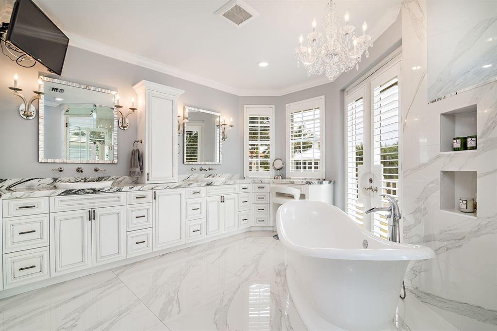 SUN AND SURF CLUB COMMUNI - Residential