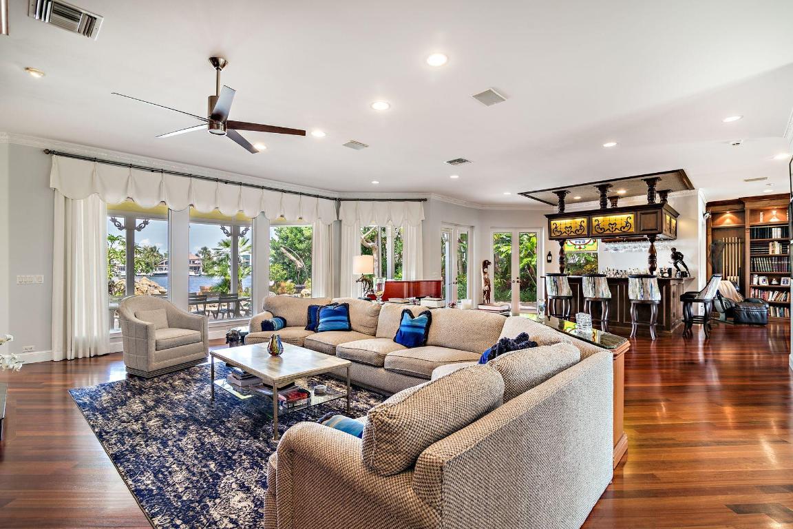 SUN AND SURF CLUB COMMUNITY - Residential