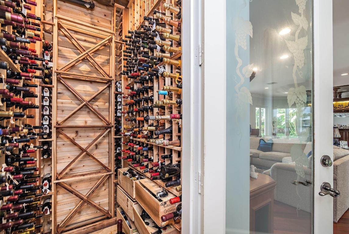 SUN AND SURF CLUB COMMUNITY - Residential