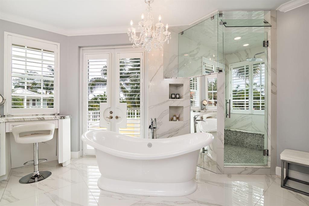 SUN AND SURF CLUB COMMUNI - Residential