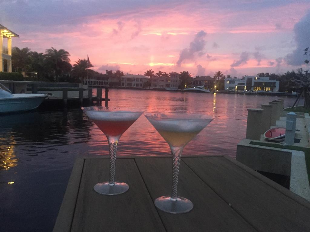 SUN AND SURF CLUB COMMUNI - Residential