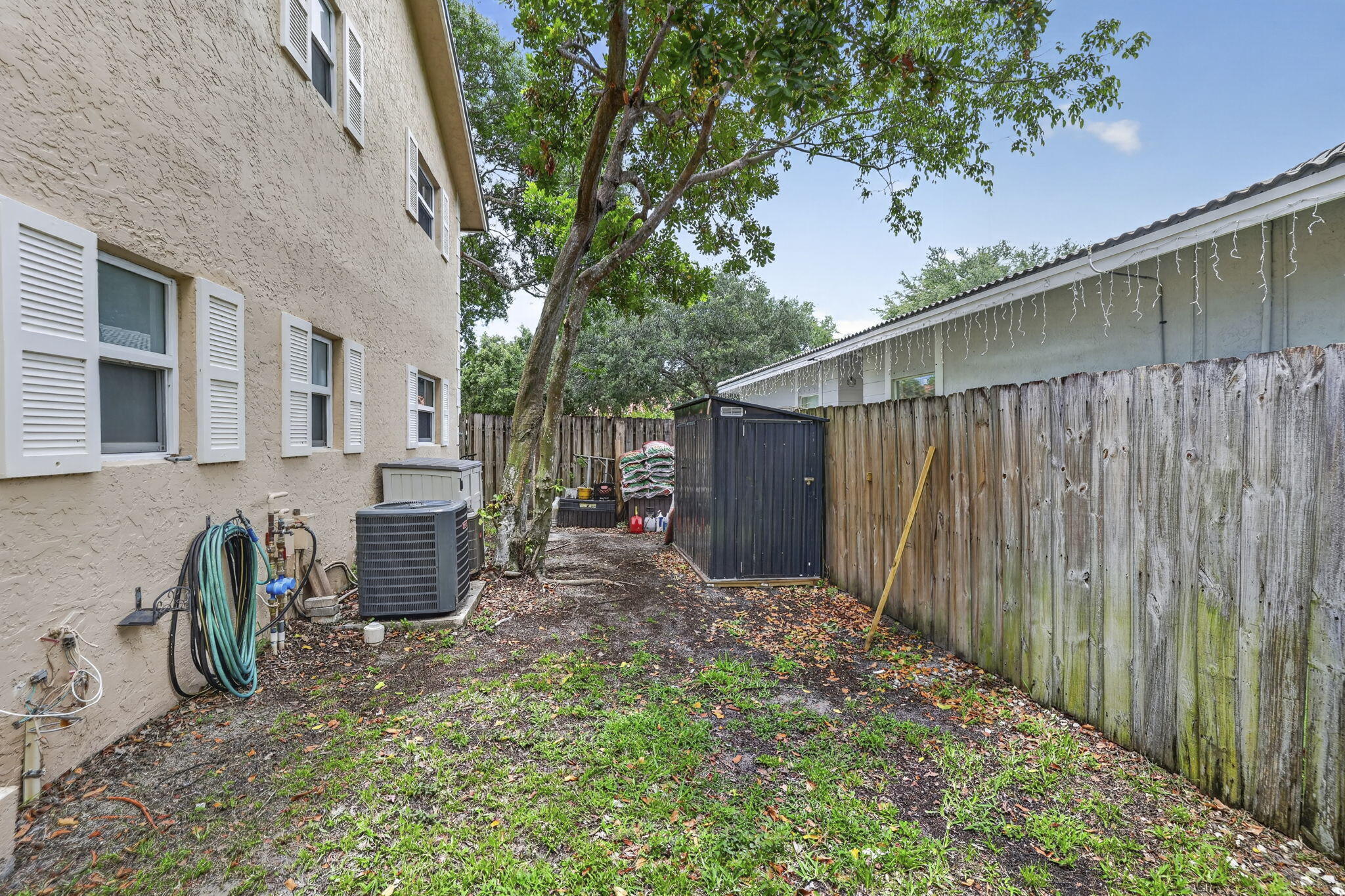 11490 NW 45th Street