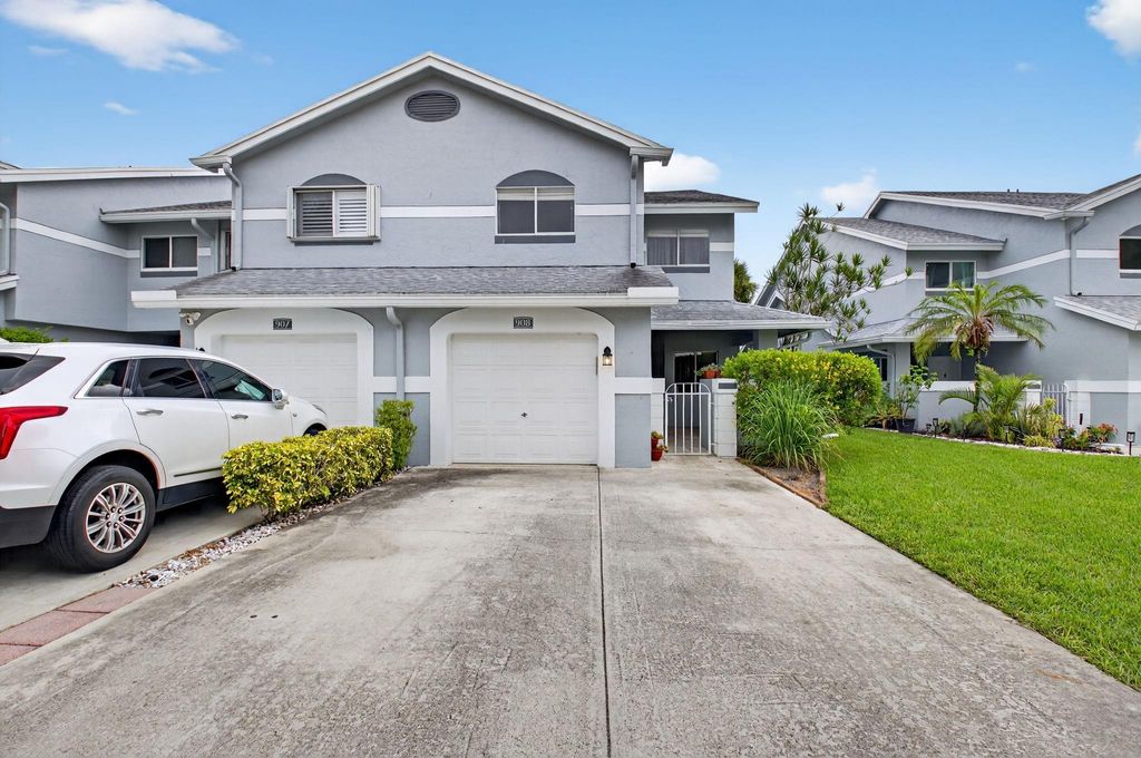 Photo of 6037 Old Court Road #908, Boca Raton, FL 33433 (MLS # F10511438)