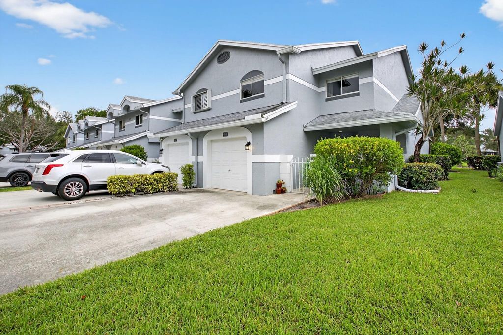 Photo of 6037 Old Court Road #908, Boca Raton, FL 33433 (MLS # F10511438)