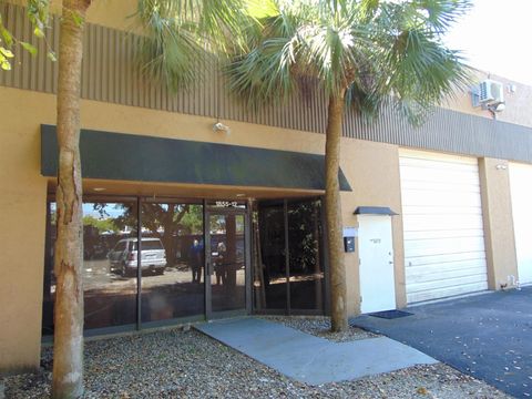 1855 Dr Andres Way 12 Delray Beach FL 33445