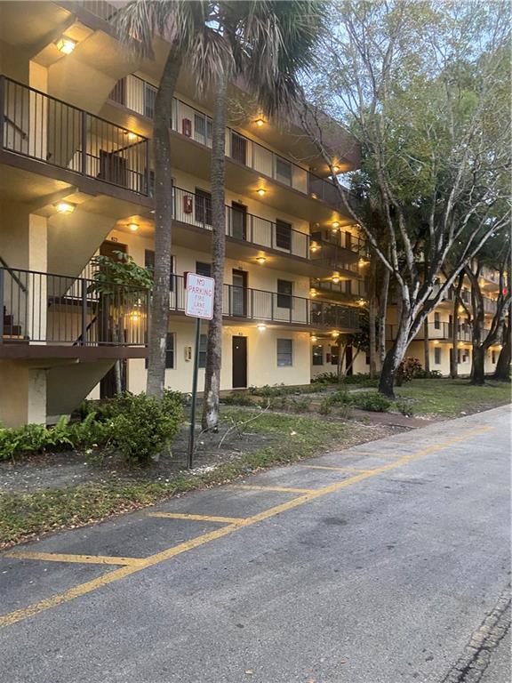 CYPRESS CHASE NORTH NO. 3 - Residential