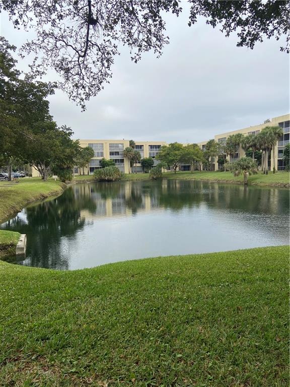 CYPRESS CHASE NORTH NO. 3 - Residential