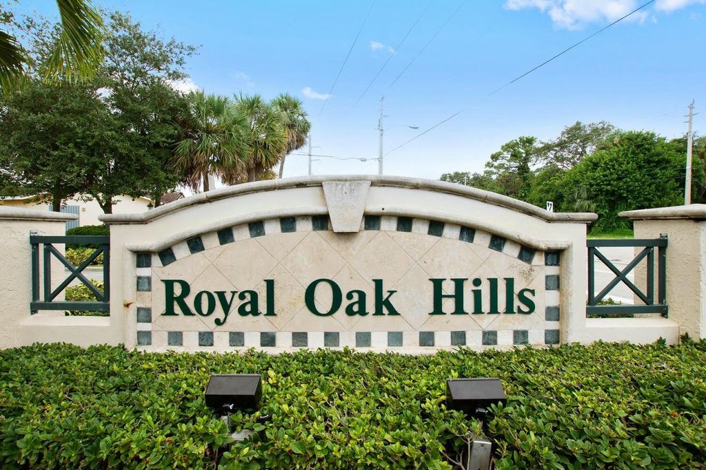 Photo of 121 SW 6th Terrace, Boca Raton, FL 33486 (MLS # R11059957)