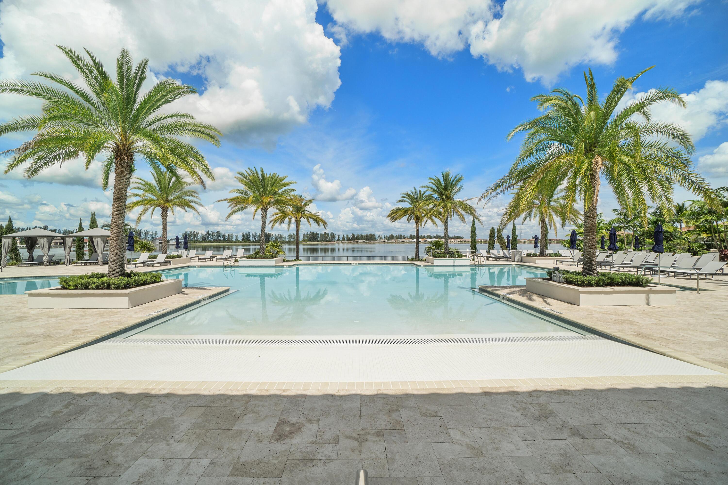 PARKLAND BAY - Residential