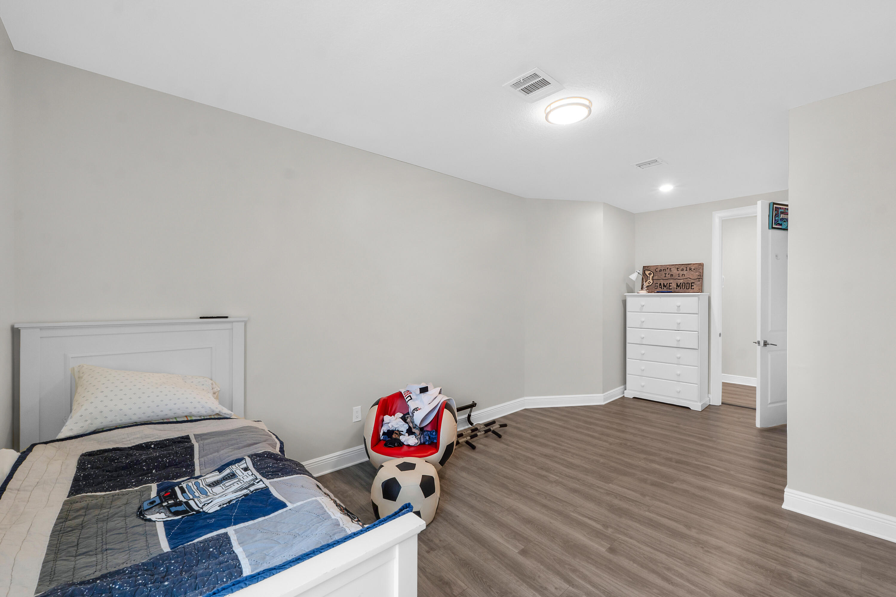 PARKLAND BAY - Residential