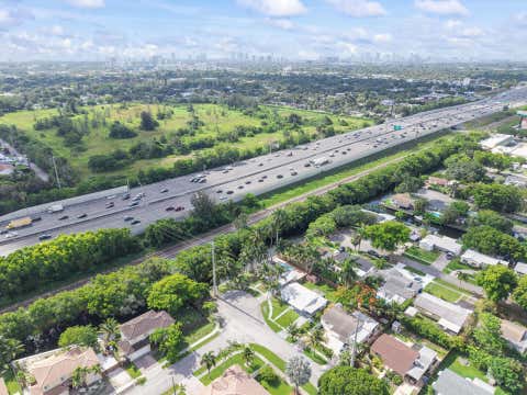 Tiny photo for 3030 ARTHUR Street, Hollywood, FL 33021 (MLS # B26053694)