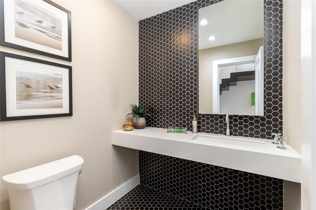 Sunrise Key 45-6 B - Residential