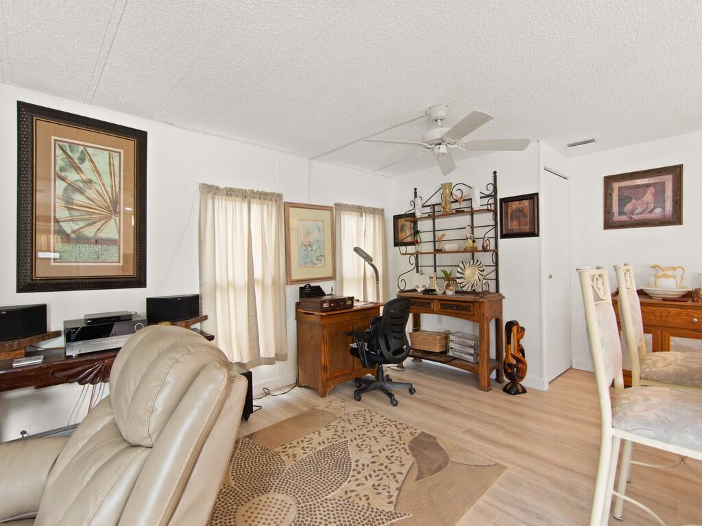 Spanish Lakes Riverfront - Residential