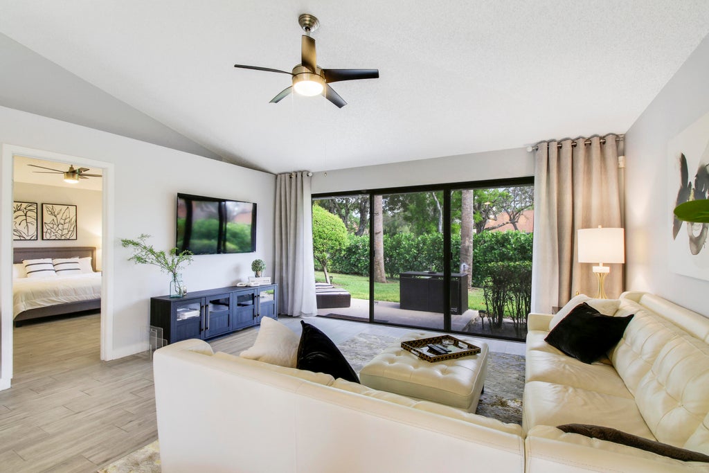Photo of 108 Club Drive, Palm Beach Gardens, FL 33418 (MLS # R11084458)