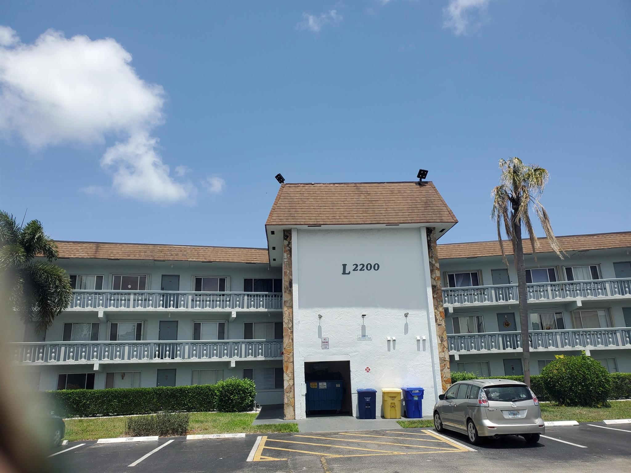 2200 Springdale Boulevard 306
