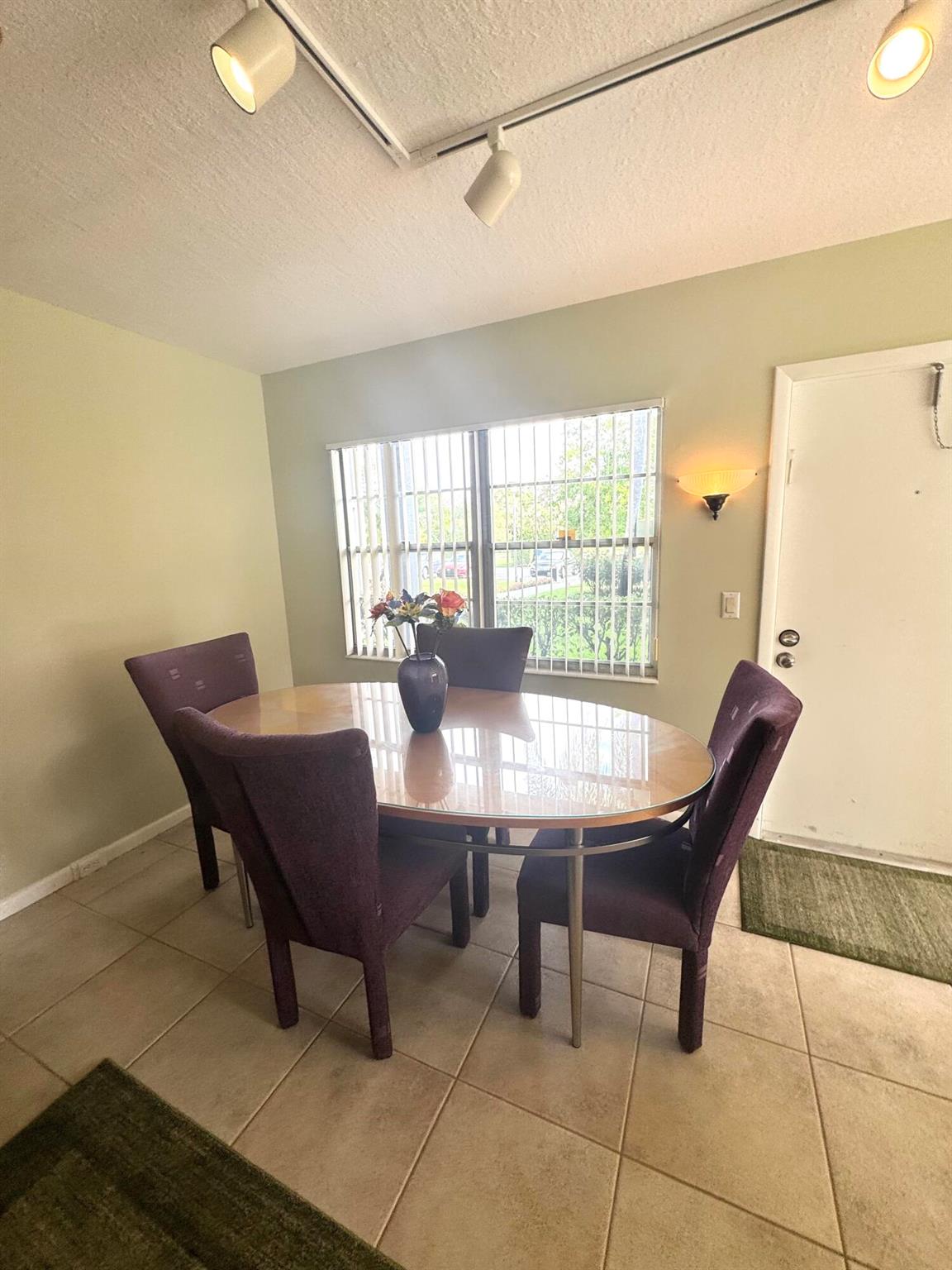 221 Suffolk F