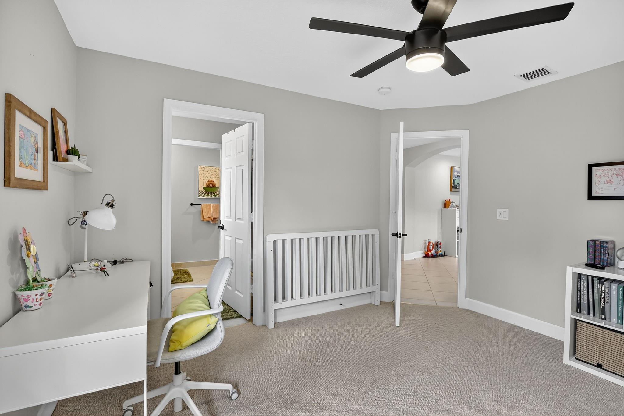 WINDSOR PALMS - Residential