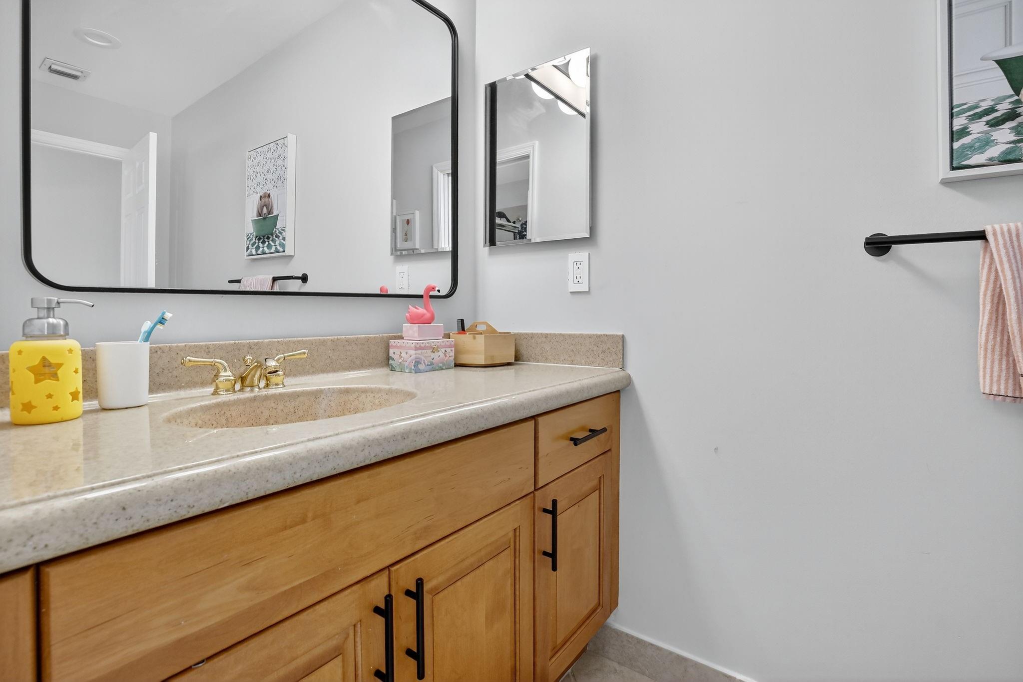 WINDSOR PALMS - Residential