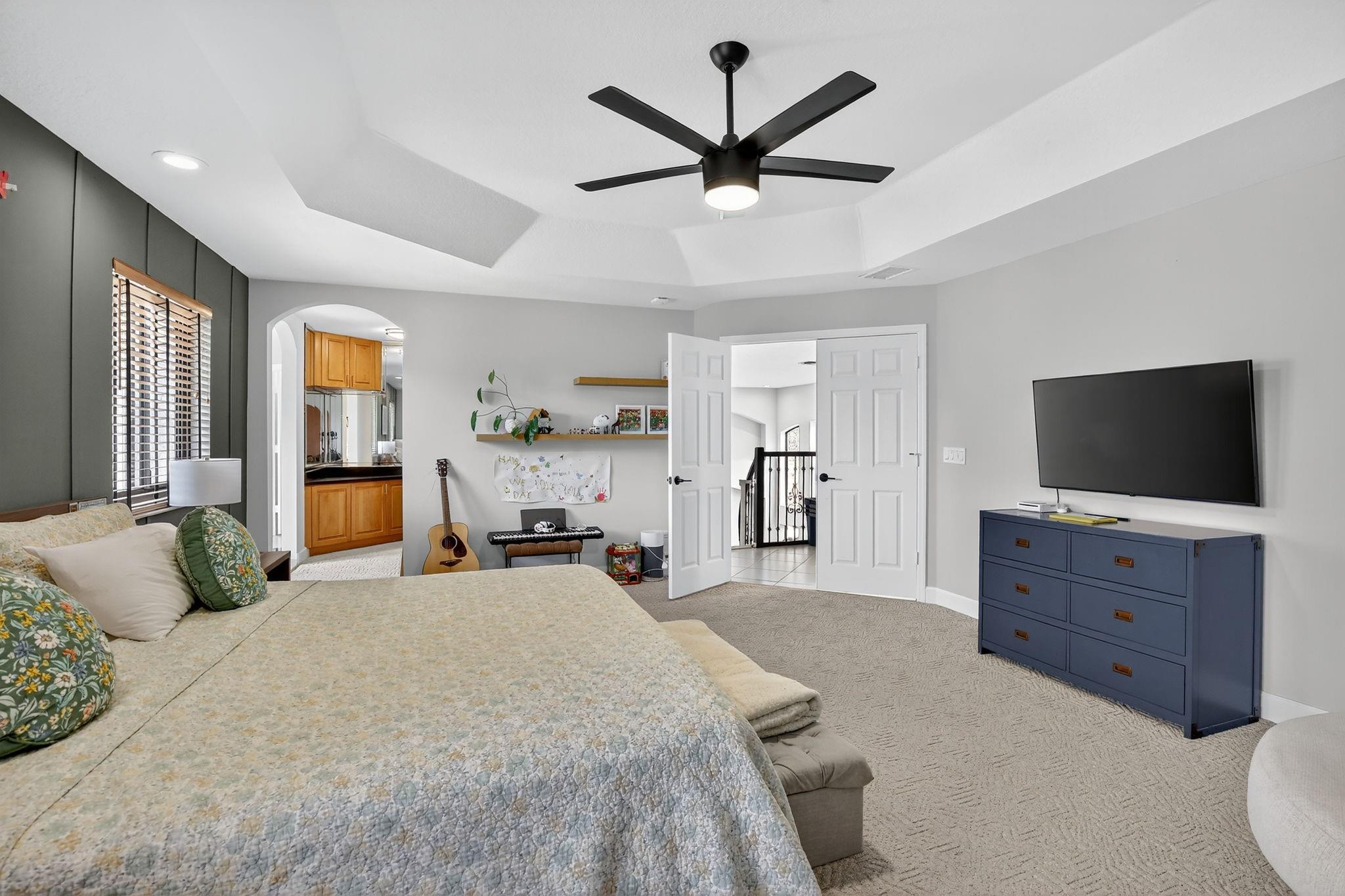 WINDSOR PALMS - Residential