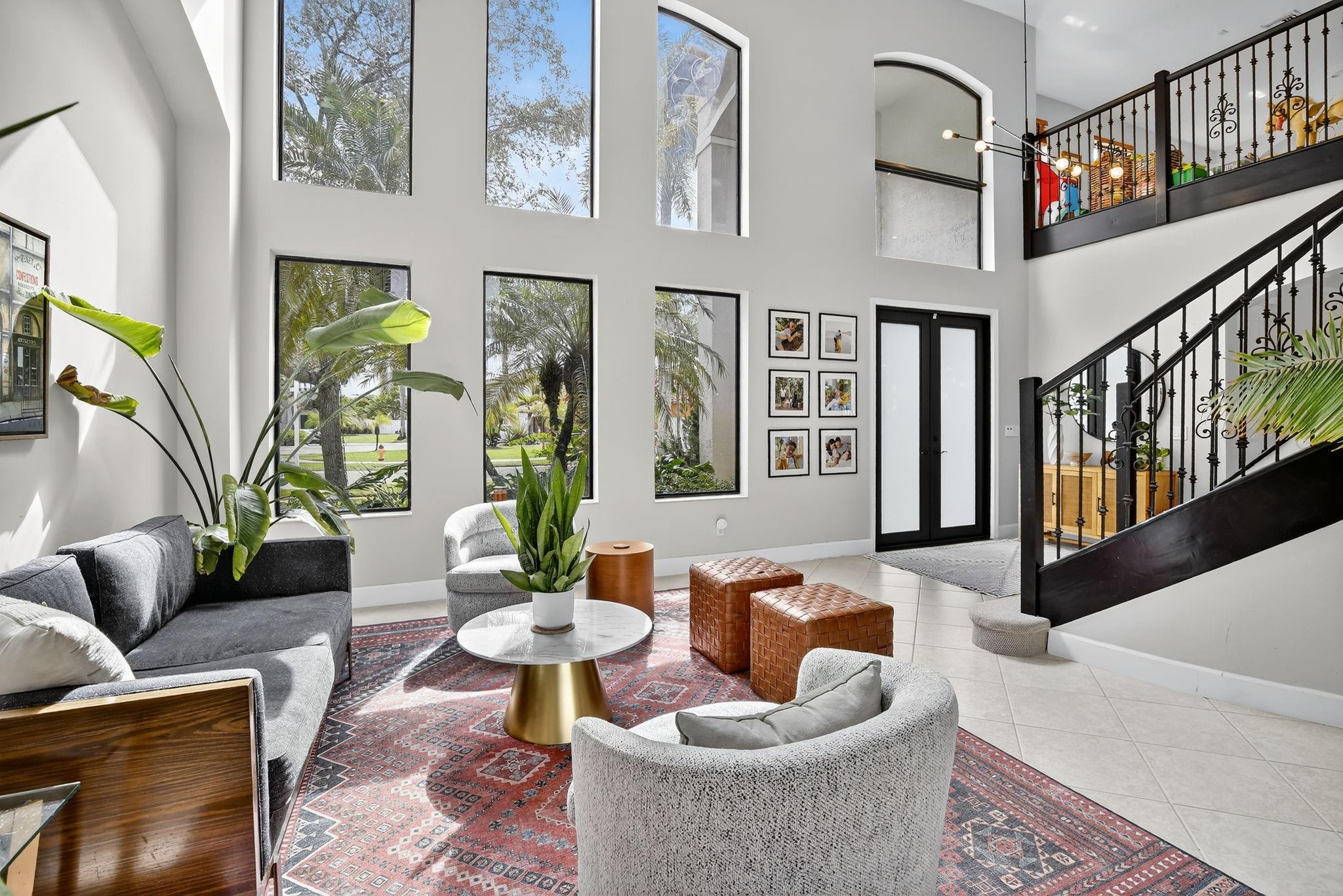 WINDSOR PALMS - Residential