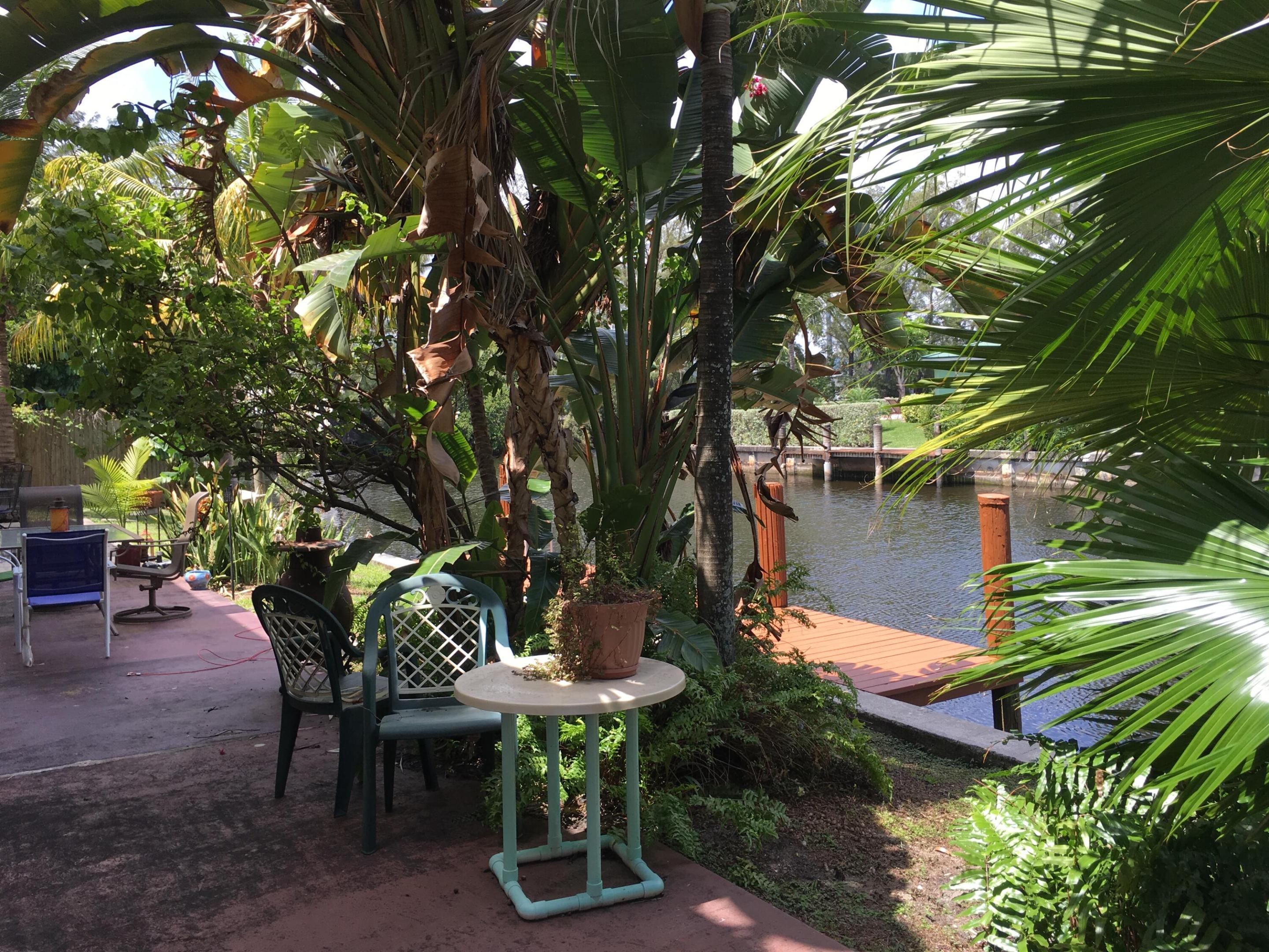 CORAL RIDGE ISLES - Residential Lease