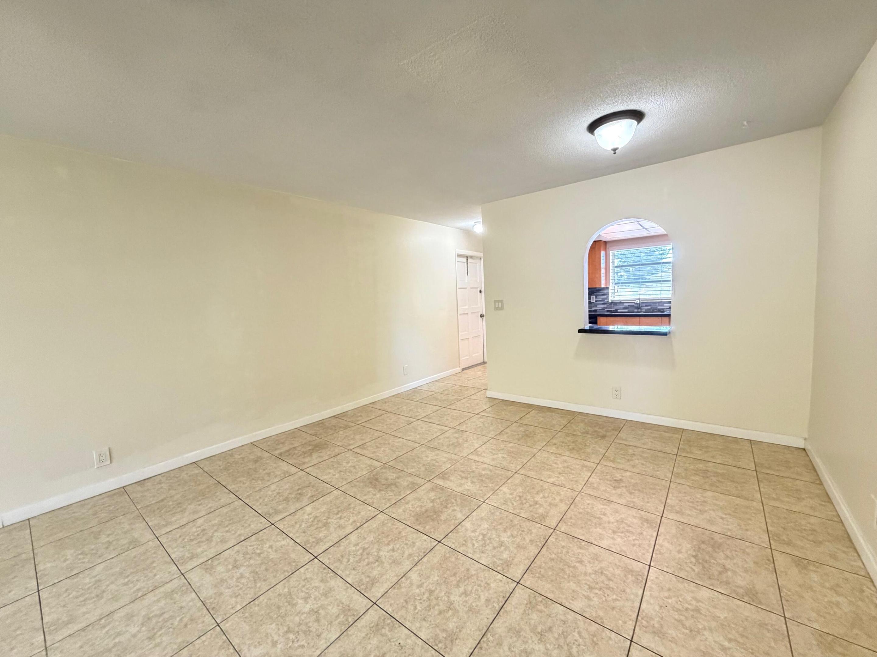 CORAL RIDGE ISLES - Residential Lease