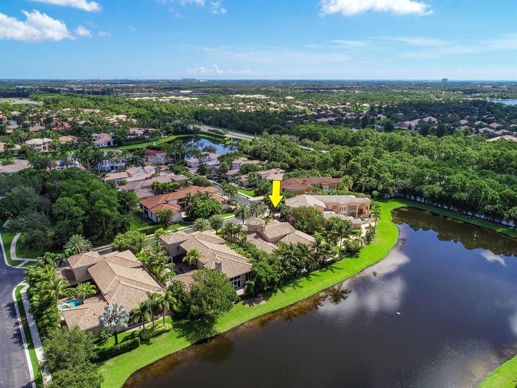 Photo of 2124 Milano Court, Palm Beach Gardens, FL 33418 (MLS # R10698997)