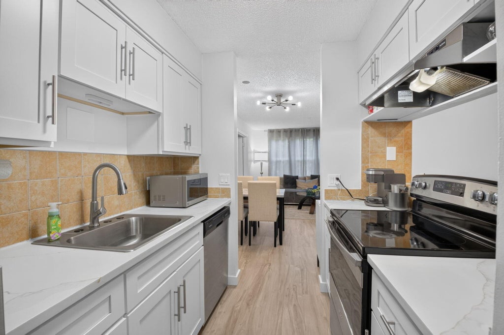 Photo of 2305 N Congress Avenue, Boynton Beach, FL 33426 (MLS # B26071272)