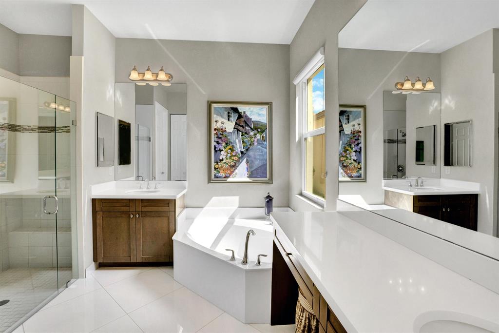 VILLAGGIO RESERVE - Residential