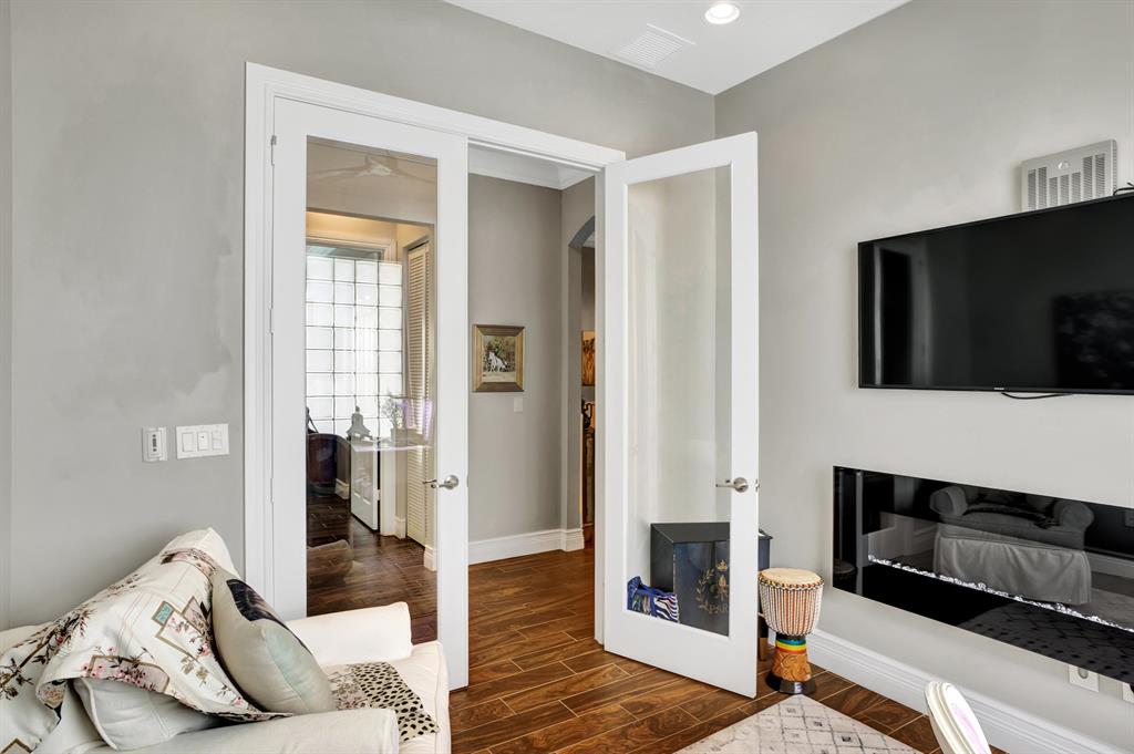 VILLAGGIO RESERVE - Residential