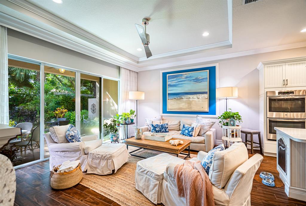 VILLAGGIO RESERVE - Residential