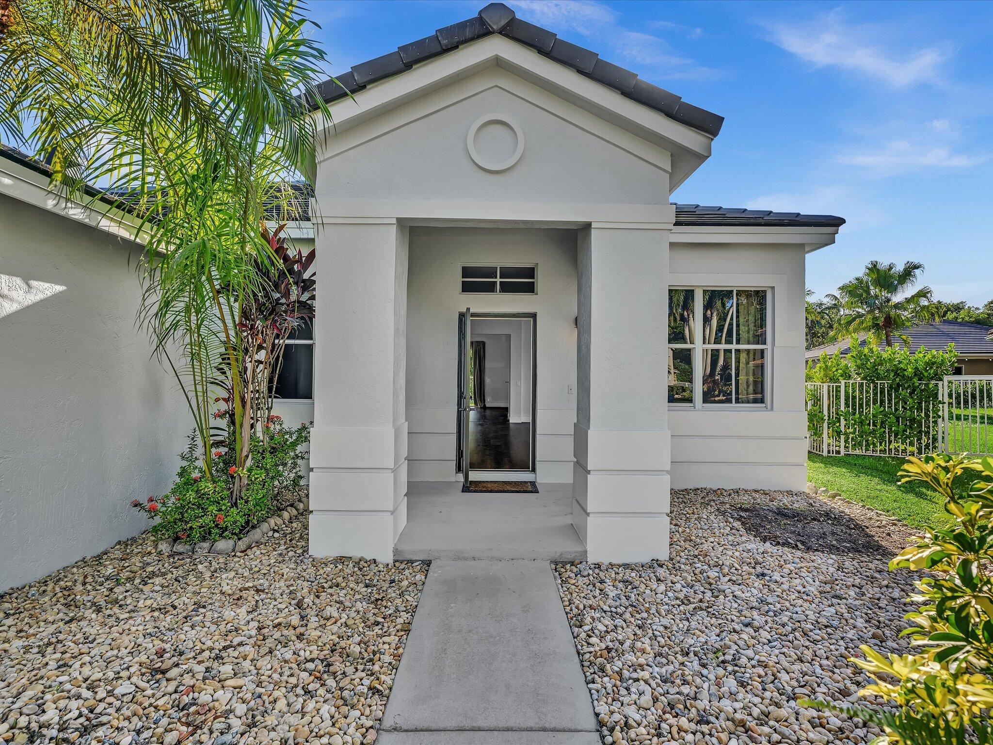 1125 Sunflower Circle
